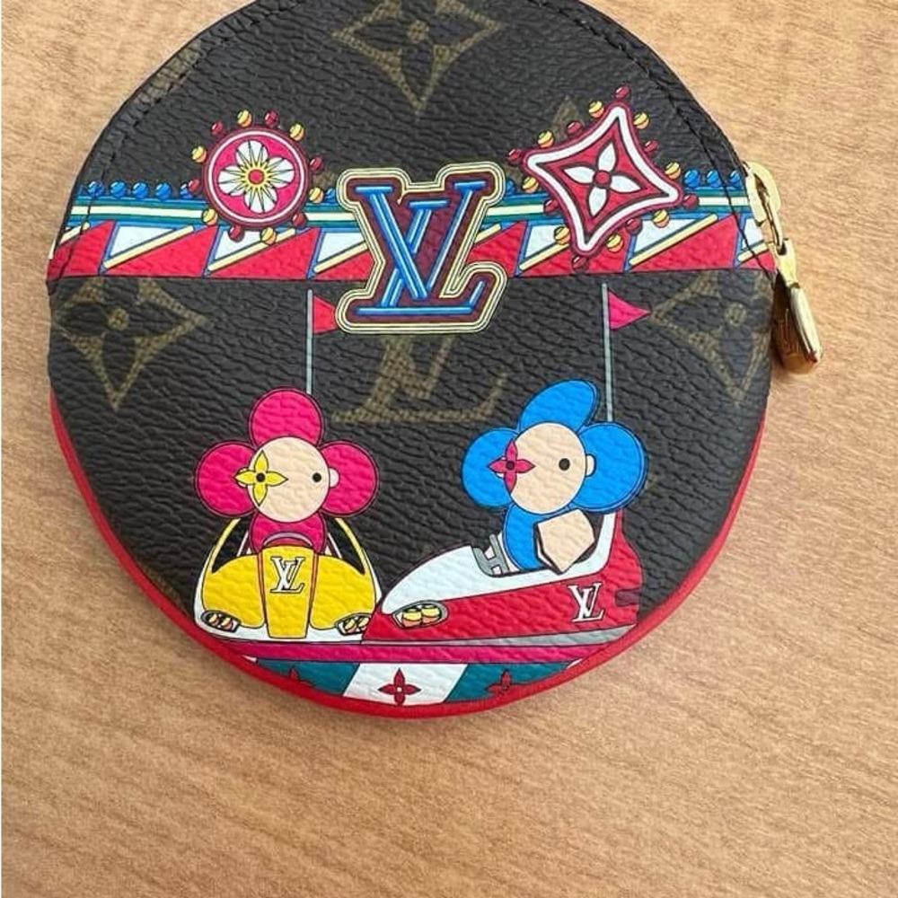 Louis Vuitton Round Coin Purse